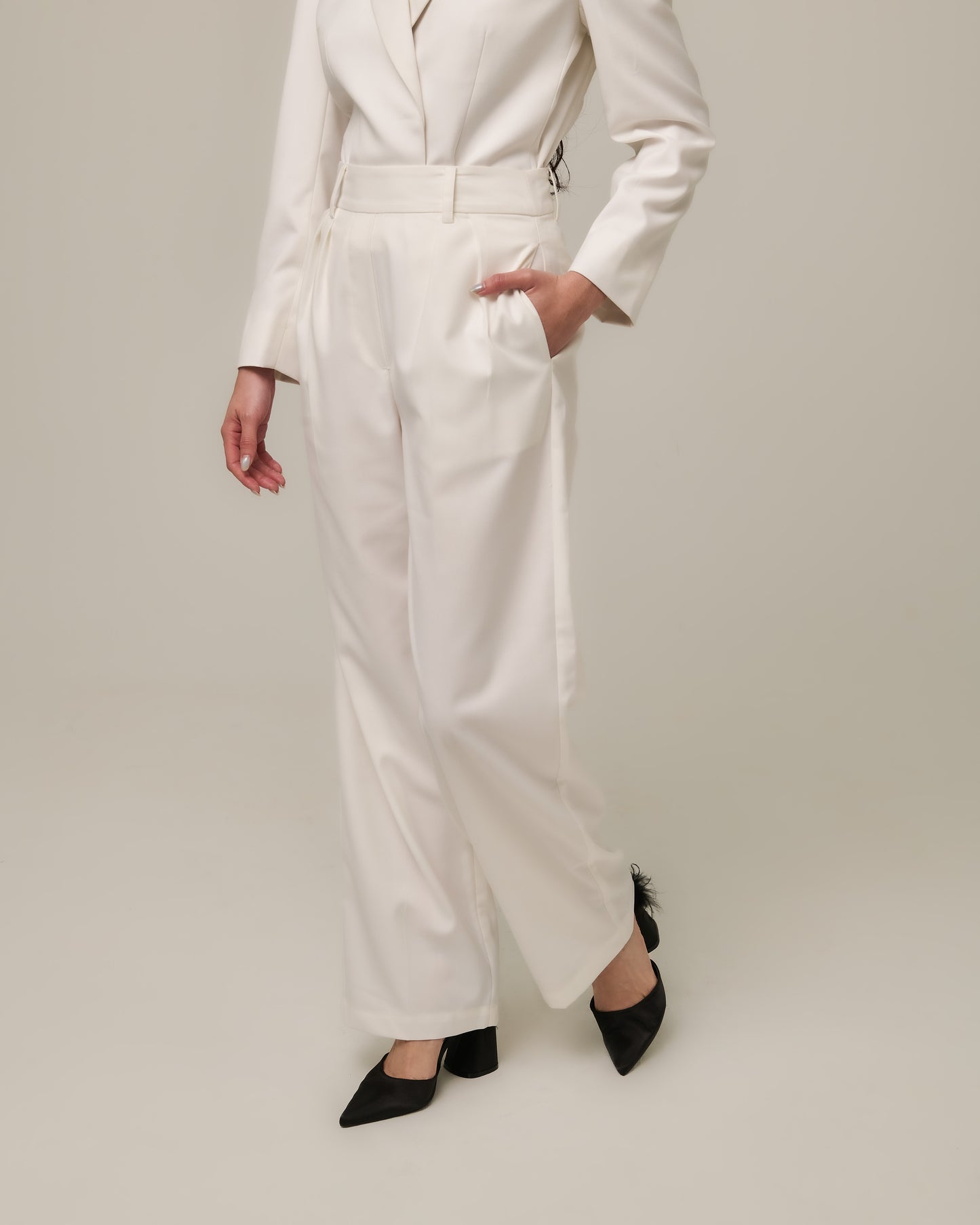 Freyja Tailored Pants