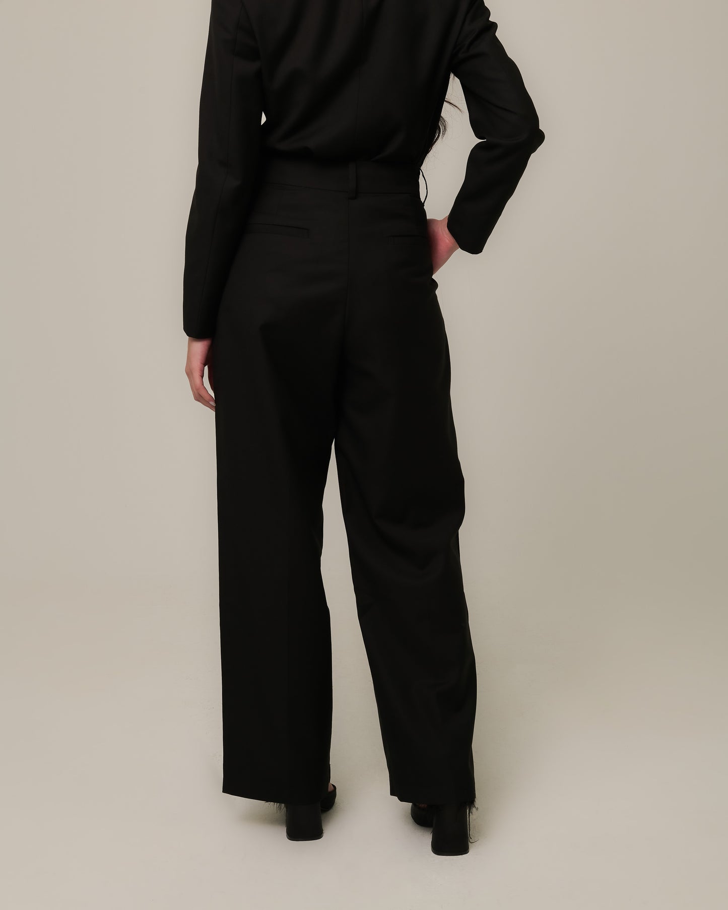 Freyja Tailored Pants